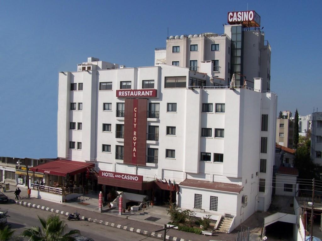 City Royal Hotel And Casino Никосия Экстерьер фото