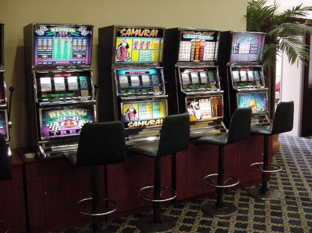 City Royal Hotel And Casino Никосия Экстерьер фото