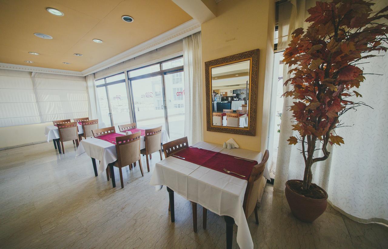 City Royal Hotel And Casino Никосия Экстерьер фото
